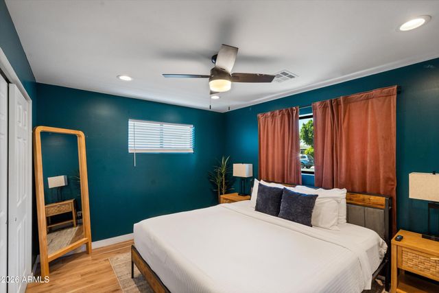 3727 E YALE Street, Phoenix, AZ 85008