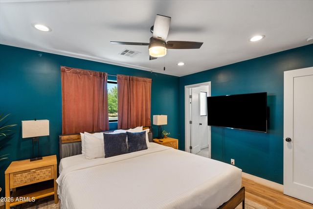 3727 E YALE Street, Phoenix, AZ 85008