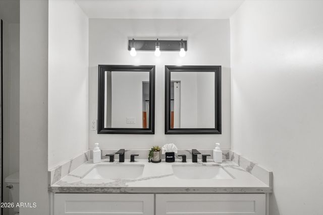 3727 E YALE Street, Phoenix, AZ 85008