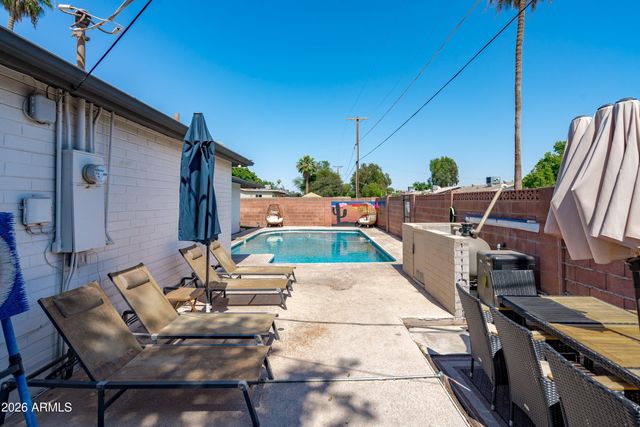 3727 E YALE Street, Phoenix, AZ 85008