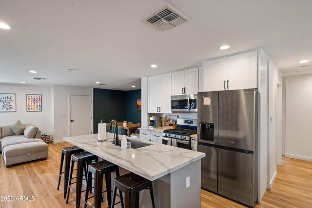 3727 E YALE Street, Phoenix, AZ 85008