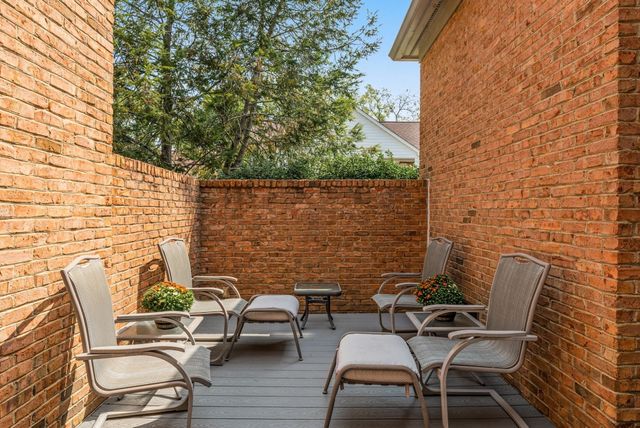 701 Vail Ct, Nashville, TN 37215