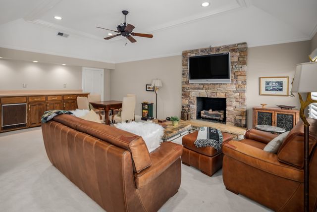 701 Vail Ct, Nashville, TN 37215