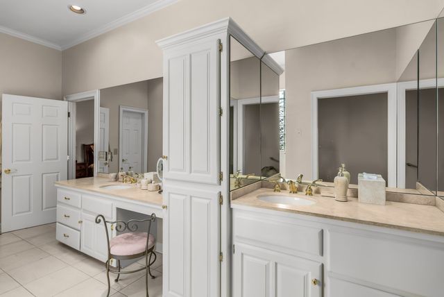 701 Vail Ct, Nashville, TN 37215