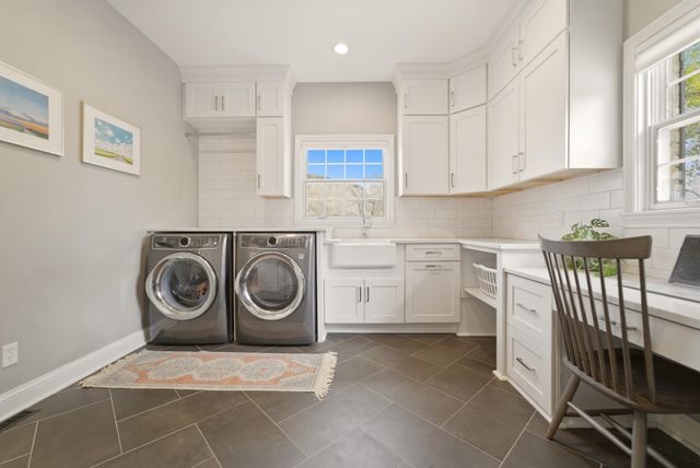 1419 Snead Avenue, Chesterton, IN 46304