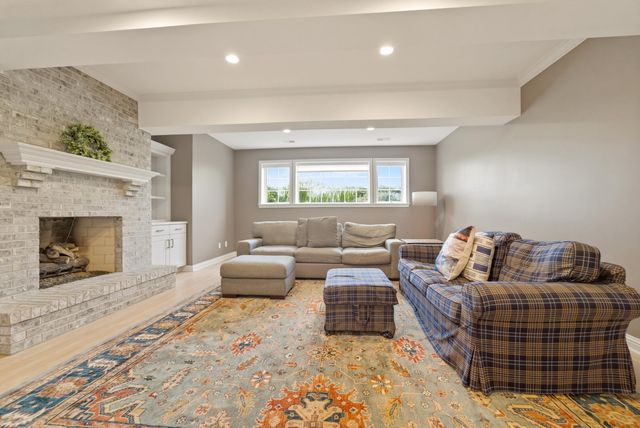 1419 Snead Avenue, Chesterton, IN 46304