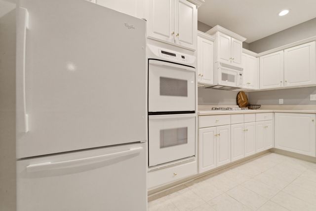1419 Snead Avenue, Chesterton, IN 46304