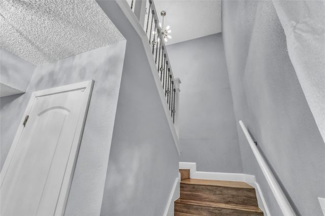 7044 S Dairy Ashford Road, Houston, TX 77072