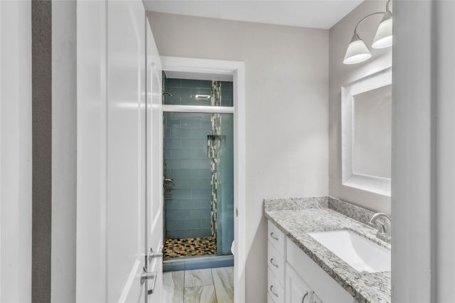 7044 S Dairy Ashford Road, Houston, TX 77072