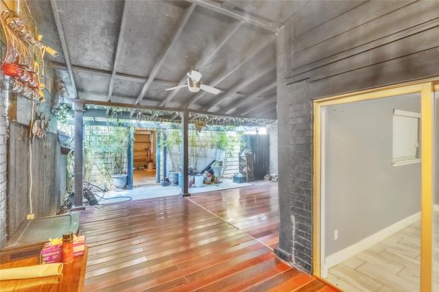 7044 S Dairy Ashford Road, Houston, TX 77072