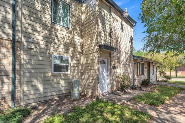 7044 S Dairy Ashford Road, Houston, TX 77072