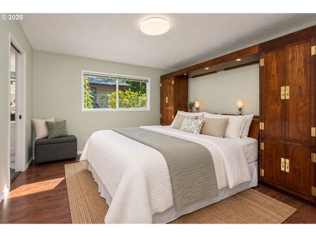 6490 Sw NEHALEM Ln, Beaverton, OR 97007