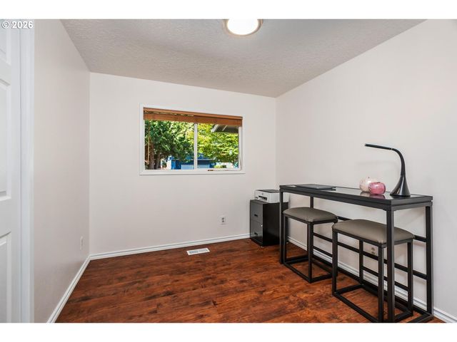 6490 Sw NEHALEM Ln, Beaverton, OR 97007