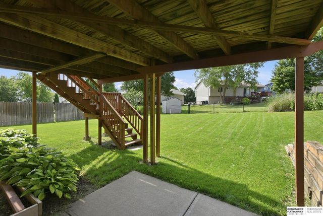 15453 Binney Street, Omaha, NE 68116