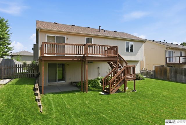 15453 Binney Street, Omaha, NE 68116