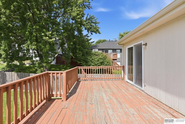 15453 Binney Street, Omaha, NE 68116