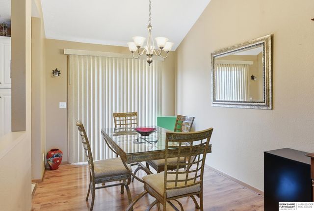 15453 Binney Street, Omaha, NE 68116