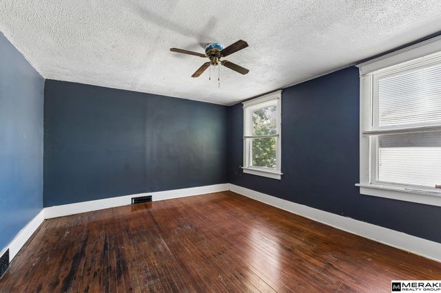 1620 Binney Street, Omaha, NE 68110