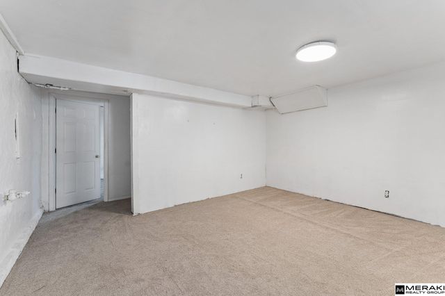 1620 Binney Street, Omaha, NE 68110