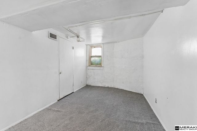 1620 Binney Street, Omaha, NE 68110