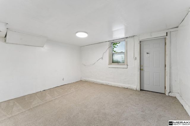 1620 Binney Street, Omaha, NE 68110