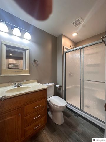 4656 Orchard Avenue, Omaha, NE 68117