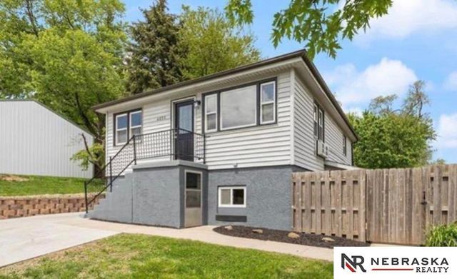 4656 Orchard Avenue, Omaha, NE 68117