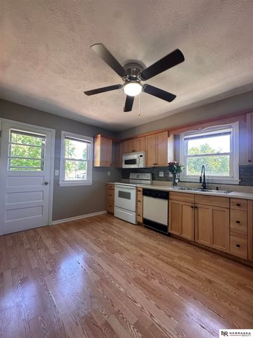 4656 Orchard Avenue, Omaha, NE 68117