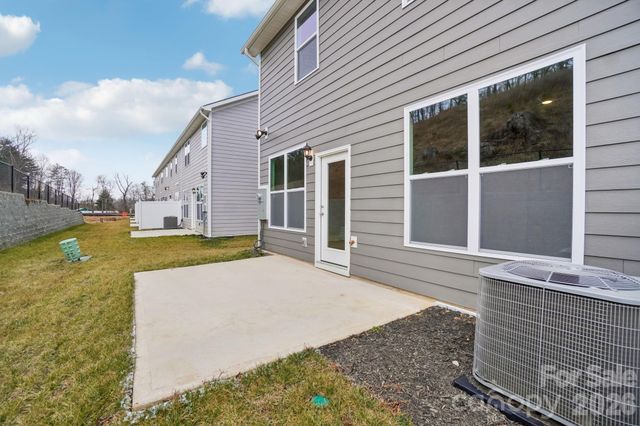 118 Sugg Trail, Weaverville, NC 28787