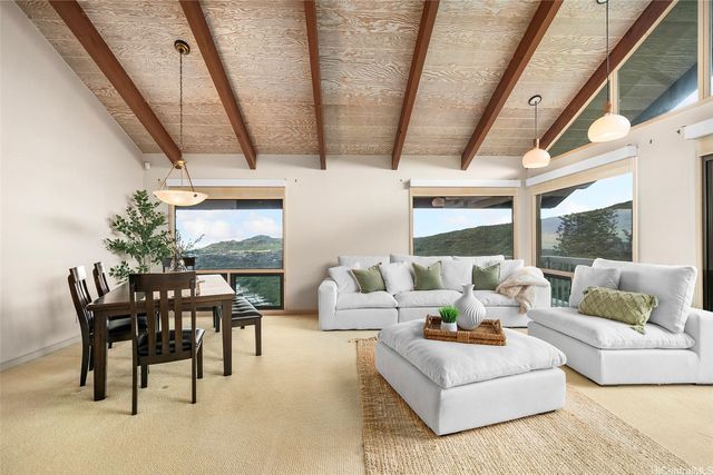 1708 Kumakani Loop, Honolulu, HI 96821