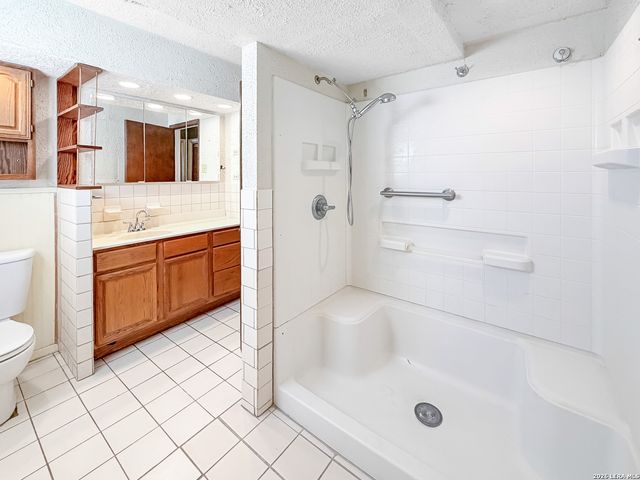 919 ELKHORN DR, San Antonio, TX 78218