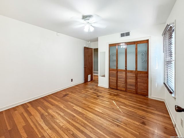 919 ELKHORN DR, San Antonio, TX 78218