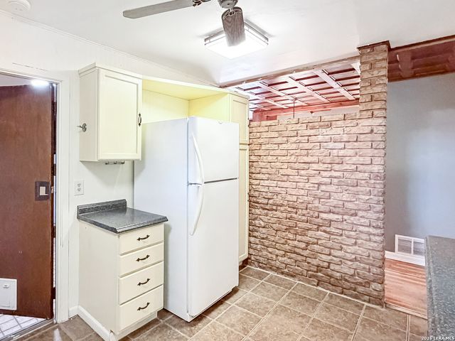 919 ELKHORN DR, San Antonio, TX 78218