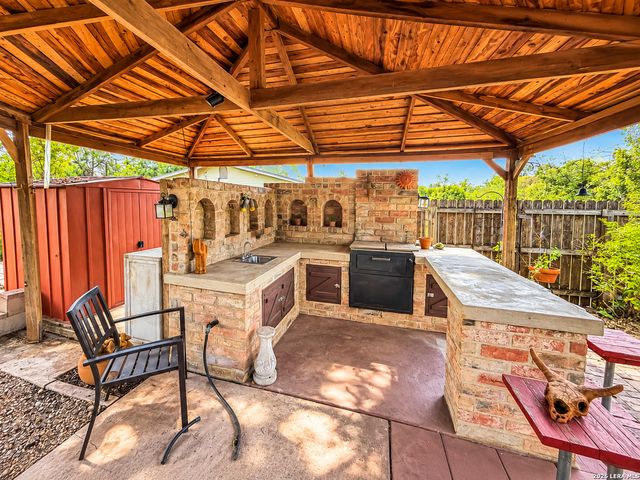 919 ELKHORN DR, San Antonio, TX 78218