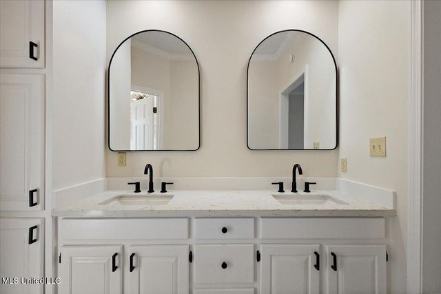 204 Summer Oak Trail, Madison, MS 39110