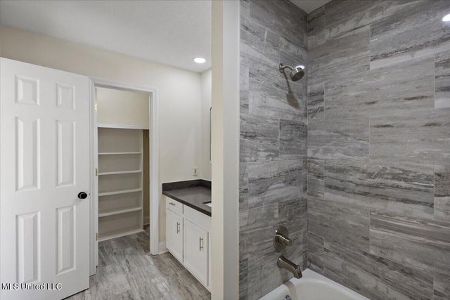 204 Summer Oak Trail, Madison, MS 39110