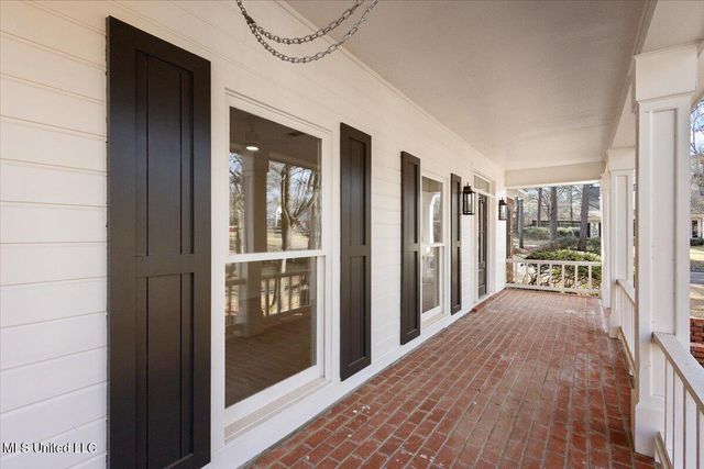 204 Summer Oak Trail, Madison, MS 39110