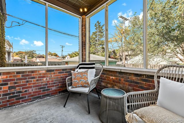 604 W Hudson Avenue, Royal Oak Charter Township, MI 48067