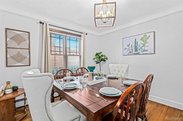 604 W Hudson Avenue, Royal Oak Charter Township, MI 48067