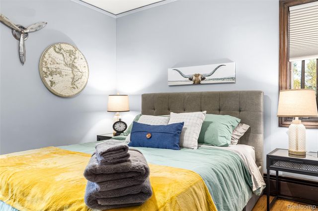 604 W Hudson Avenue, Royal Oak Charter Township, MI 48067