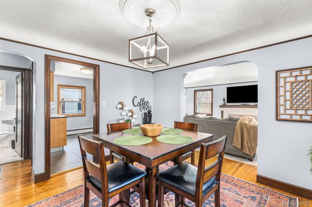 604 W Hudson Avenue, Royal Oak Charter Township, MI 48067