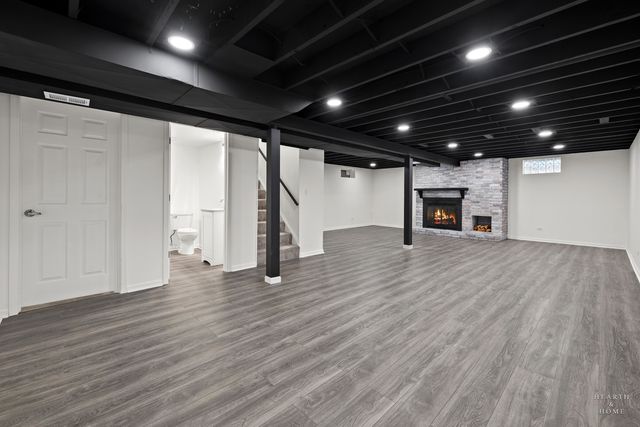 421 Lake Avenue, Crystal Lake, IL 60014