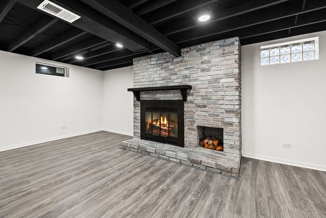 421 Lake Avenue, Crystal Lake, IL 60014