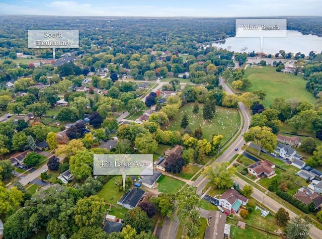 421 Lake Avenue, Crystal Lake, IL 60014