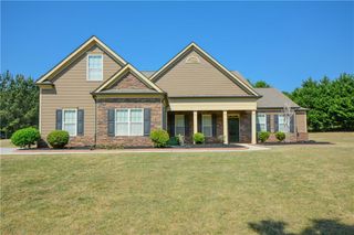 125 Haddonstone Drive, Fayetteville, GA 30215