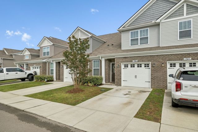 715 Mickelson Way, Lebanon, TN 37087