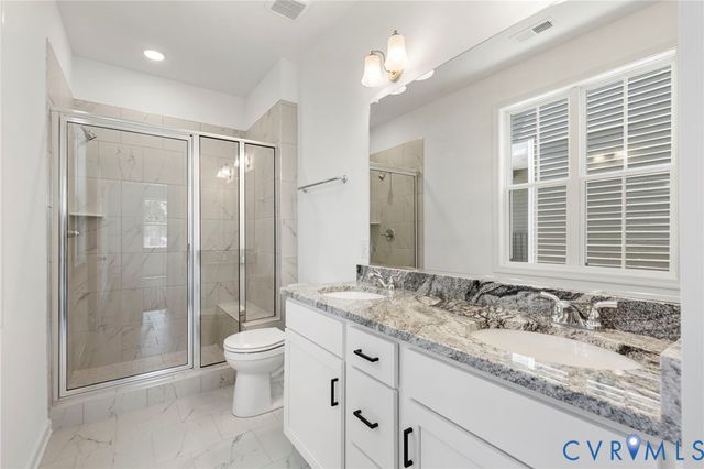 7955 Lyndale Dr, North Chesterfield, VA 23235