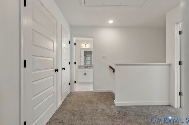 7955 Lyndale Dr, North Chesterfield, VA 23235
