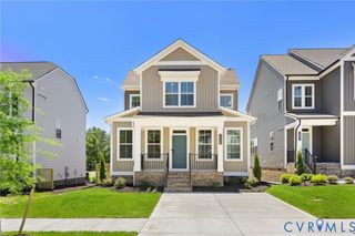 7955 Lyndale Dr, North Chesterfield, VA 23235