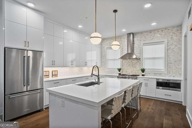 574 Boulevard Place NE 12, Atlanta, GA 30308